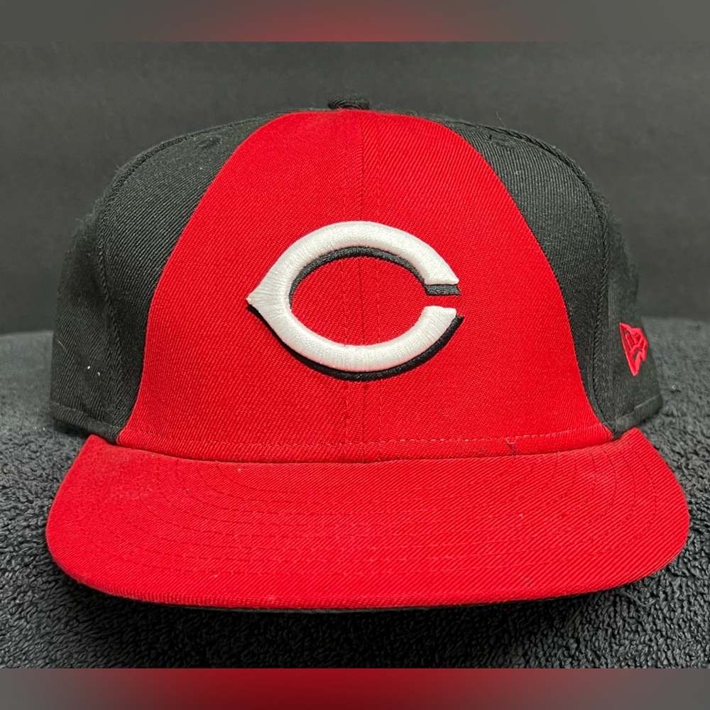 Cincinnati Reds New Era 59Fifty Fitted 7 5/8 Hat Cap Men MLB Baseball Red Black